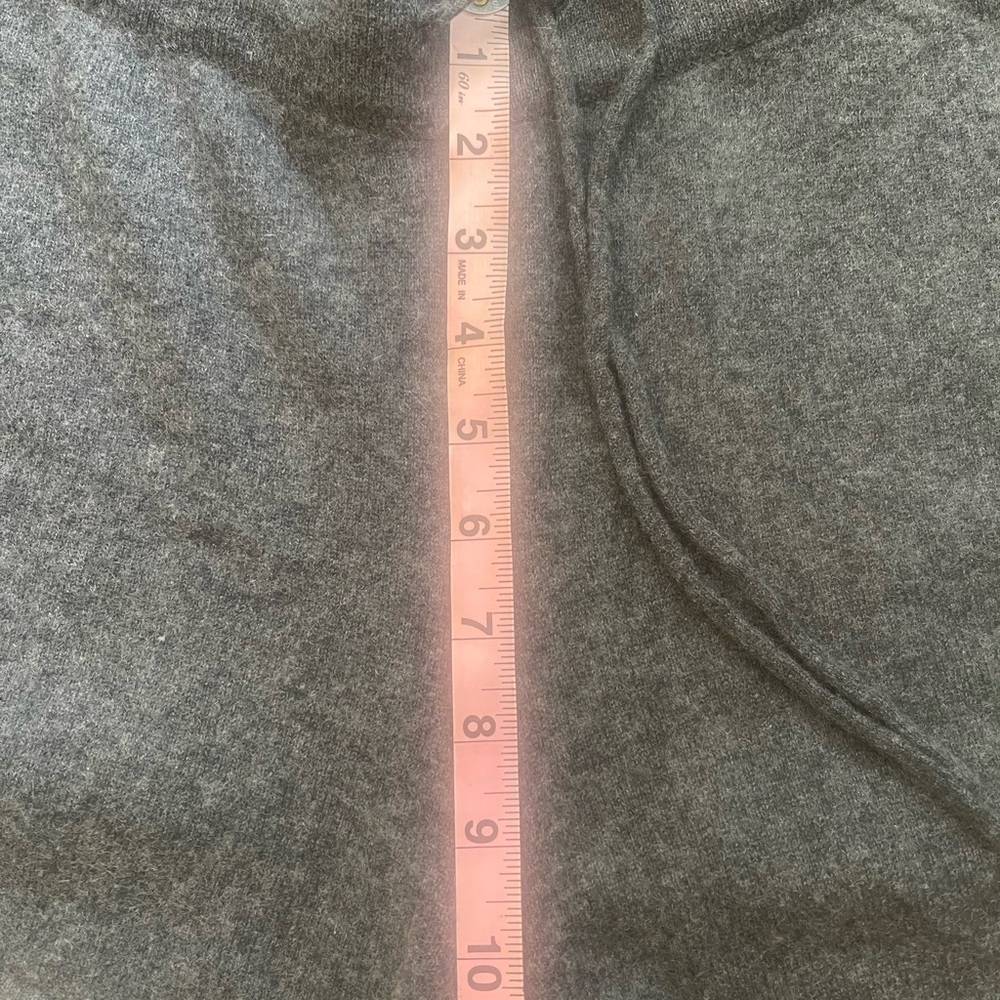 Garnet Hill Gray Pajama Set Cashmere Sleepwear - Picture 6 of 8